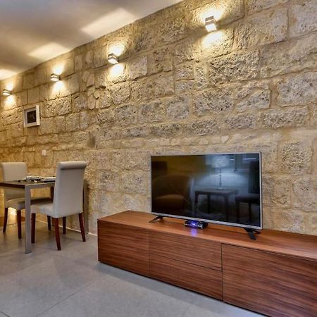 Orangery 101 - Duplex Studio Lägenhet Valletta Exteriör bild