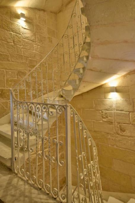 Orangery 101 - Duplex Studio Lägenhet Valletta Exteriör bild